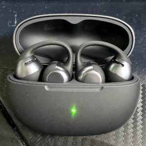 【PR】ShokzのOpenDots ONEはスゴいイヤーカフ型ヘッドホンだ!